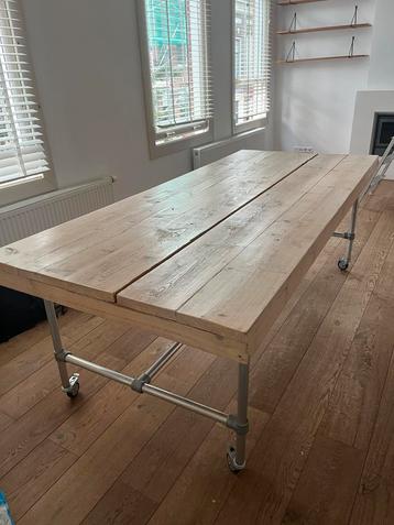 Steiger houten eettafel 226 x 114 cm beschikbaar voor biedingen