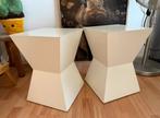 2 witte tafeltjes, niet nieuw maar erg leuk! leuk naast bed!, Huis en Inrichting, Stoelen, Ophalen, Zo goed als nieuw, Wit, Eén