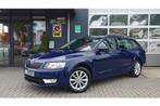 Skoda Octavia Combi 1.2 TSI Greent. Navi/Panoda € 10.250,0, Auto's, Skoda, Euro 6, 4 cilinders, Blauw, Origineel Nederlands