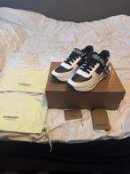 Burberry - Ronnie Low | maat 40,5, Kleding | Heren, Schoenen, Wit, Nieuw, Ophalen of Verzenden, Sneakers of Gympen