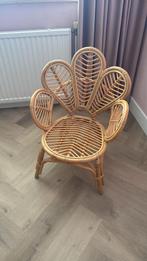 Rotan kinderstoel van Kwantum, Bruin, Riet of Rotan, Ophalen of Verzenden, Zo goed als nieuw