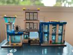 Politiebureau Lego te koop, Kinderen en Baby's, Speelgoed | Duplo en Lego, Ophalen of Verzenden, Zo goed als nieuw