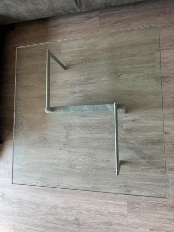 Glazen Salontafel - Stijlvol en Tijdloos beschikbaar voor biedingen