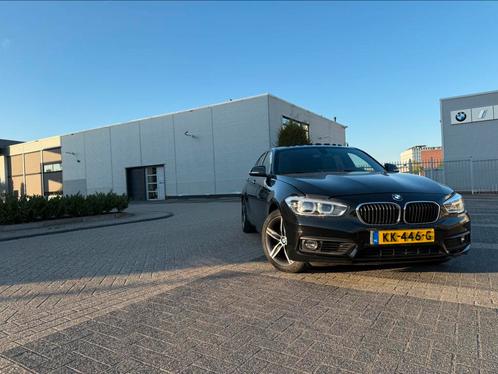 BMW 118i | Automaat l Carplay | Schuifdak | Dealer onderhoud, Auto's, BMW, Particulier, 1-Serie, ABS, Airbags, Airconditioning