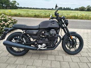 Moto guzzi v7 stone 2020 10.900km zeer goede staat  beschikbaar voor biedingen