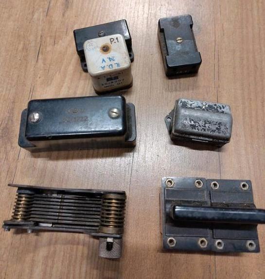 Diverse RAF Air Ministry vliegtuig items, WW2 electronica, Verzamelen, Luchtvaart en Vliegtuigspotten, Gebruikt, Overige typen