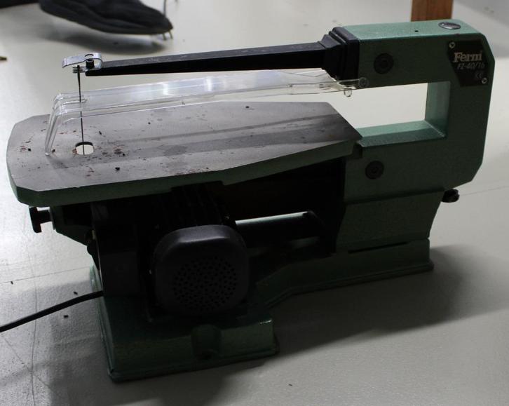 Figuurzaag FERM, Doe-het-zelf en Verbouw, Gereedschap | Zaagmachines, Gebruikt, Figuurzaag, Minder dan 600 watt, 30 tot 70 mm