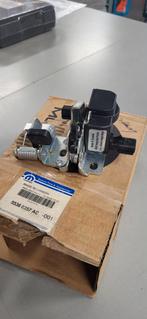 Jeep liberty Mopar Lift-Gate Glass Latch 55360357ac, Ophalen of Verzenden, Nieuw