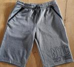 Nieuwe korte joggingbroek jongen, 152 (met zakken met rits), Ophalen of Verzenden, Nieuw, Jongen, Broek