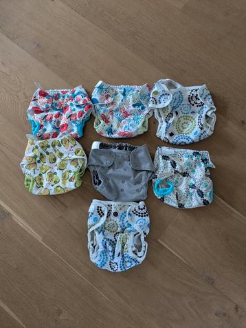 Zeven overbroekjes Blueberry Diapers maat 2 beschikbaar voor biedingen