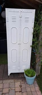 Witte metalen industriële locker kast met leg planken, Ophalen, Zo goed als nieuw, Metaal