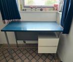 Oud metalen bureau met leuke petrol kleur tafelblad, Ophalen, Gebruikt, Bureau