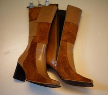 Mooie laarsjes, half hoog, zgan ! beschikbaar voor biedingen