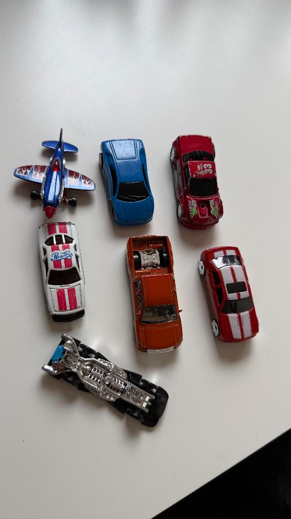 Vintage automodellen. Eén kavel, Hobby en Vrije tijd, Modelauto's | Overige schalen, Gebruikt, Auto, Ophalen of Verzenden