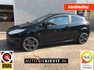 Ford FIESTA ST200 **200pk/navigatie/cruise** beschikbaar voor biedingen