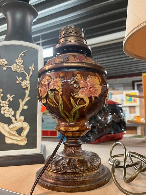 Antieke sierlamp met bloemenreliëf, Antiek en Kunst, Antiek | Lampen, Ophalen
