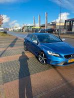 Volvo V40 D4 2.0 140KW/190PK Aut-8 2017 Blauw, Auto's, Blauw, Origineel Nederlands, Diesel, Particulier