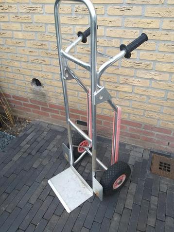 steekwagen aluminium beschikbaar voor biedingen