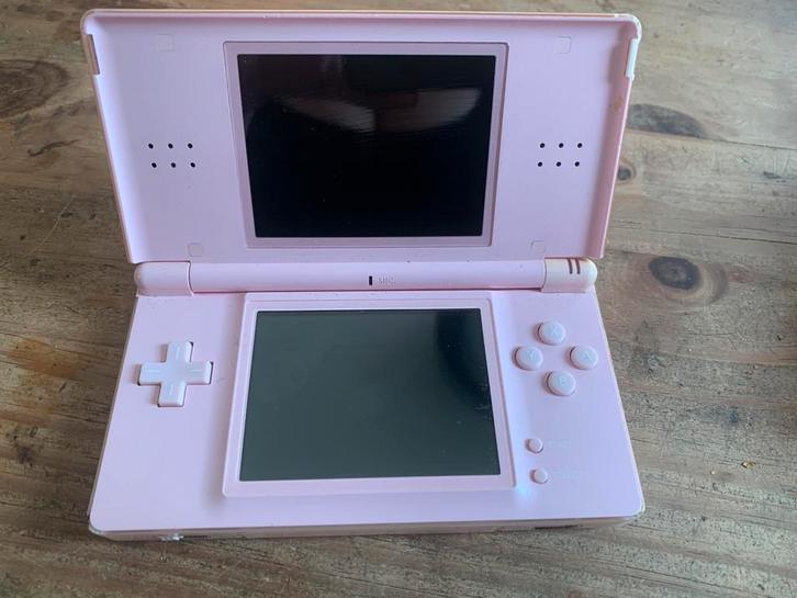 Nintende DS Lite roze, Spelcomputers en Games, Spelcomputers | Nintendo DS, Gebruikt, DS Lite, Roze, Ophalen of Verzenden