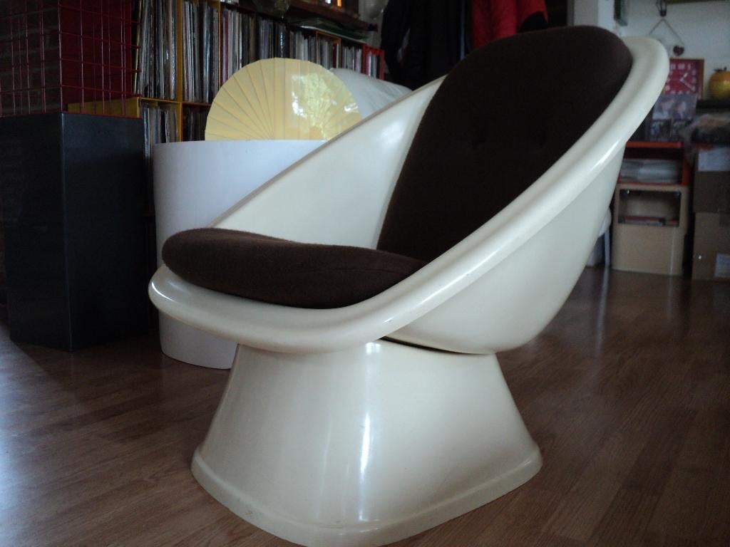 space age design fauteuil kuipstoel jaren 70 vintage retro, Huis en Inrichting, Fauteuils, Ophalen, Stof, Gebruikt, 75 tot 100 cm