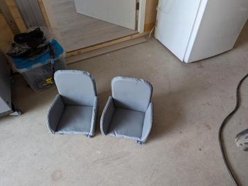 Qiewie stoeltjes voor in de bakfiets beschikbaar voor biedingen