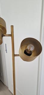 Vloerlamp KWANTUM, Huis en Inrichting, Ophalen, Zo goed als nieuw, Metaal, Modern