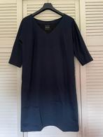 Orson-Bodil: NIEUW nachtblauw jurkje maat 44, Kleding | Dames, Jurken, Maat 42/44 (L), Nieuw, Aorson+Bodil, Onder de knie