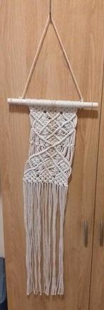 Handgemaakte Macrame Wandhanger 29 cm breed bij 103 cm lang, Ophalen of Verzenden, Nieuw