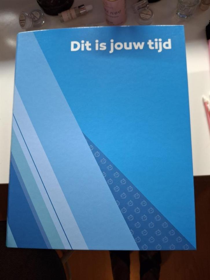 cursus Henna Brows, Boeken, Studieboeken en Cursussen, Zo goed als nieuw, MBO, Alpha, Ophalen of Verzenden