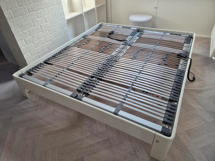 Auping Auronde 180x210 Elektrisch Verstelbaar, Huis en Inrichting, Slaapkamer | Bedden, Gebruikt, Tweepersoons, 180 cm, 210 cm