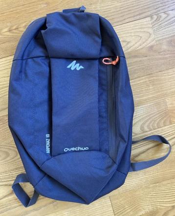Rugzak Quechua Arpenaz 10 kleur grijs nieuw beschikbaar voor biedingen