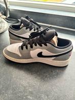 Jordan 1 Low Grey White - Maat 36, Verzenden, Zo goed als nieuw, Grijs, Sneakers of Gympen