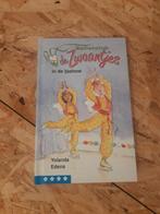 Y. Edens - Balletclub De Zwaantjes in de ijsshow, Fictie algemeen, Ophalen of Verzenden, Zo goed als nieuw, Y. Edens