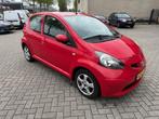 Toyota Aygo 1.0-12V + VERKOCHT, Voorwielaandrijving, Gebruikt, 4 stoelen, 68 pk