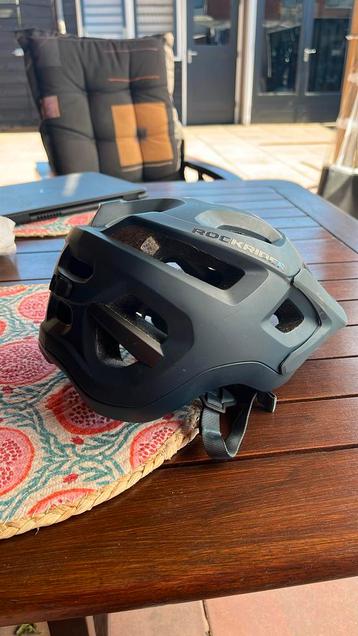 Rockrider fietshelm beschikbaar voor biedingen