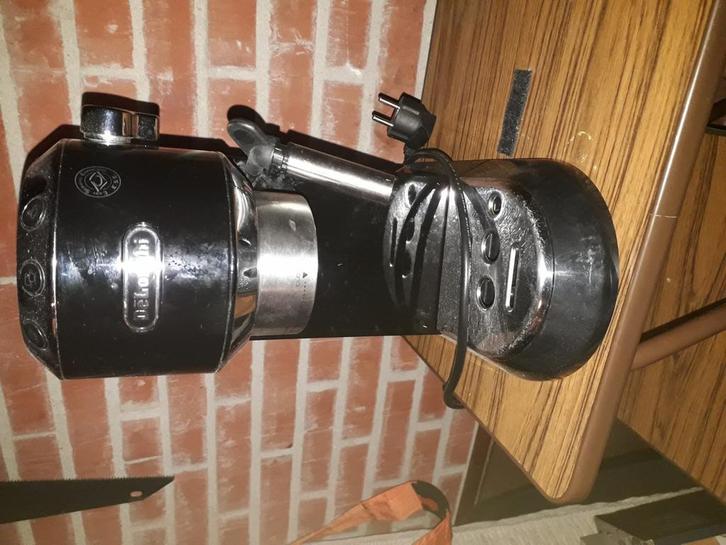 Delonghi Espresso Apparaat - Gebruikt, Witgoed en Apparatuur, Koffiezetapparaten, Gebruikt, Gemalen koffie, Koffiepads en cups