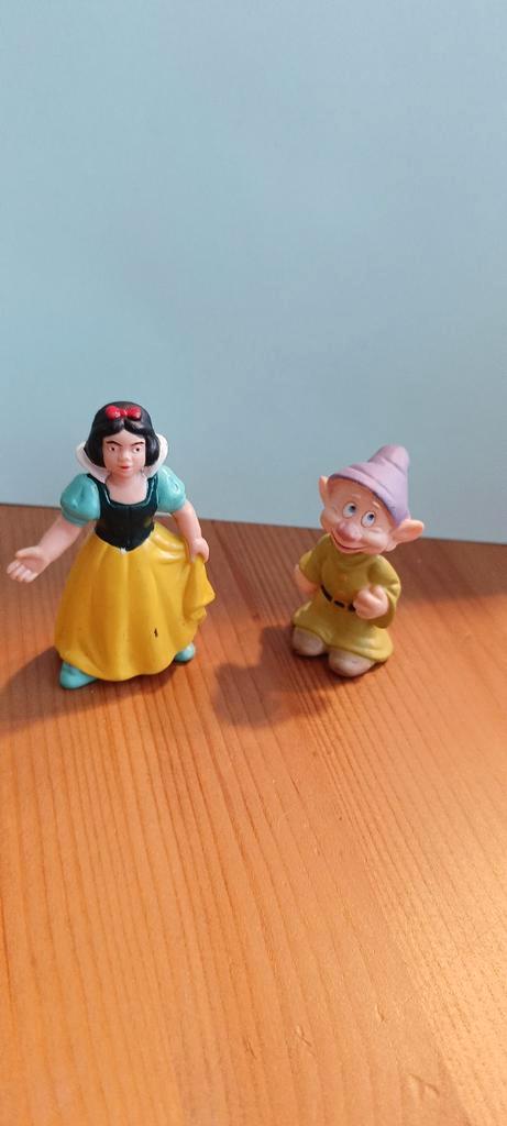 Sneeuwwitje en Dwerg, Verzamelen, Disney, Zo goed als nieuw, Beeldje of Figuurtje, Sneeuwwitje of Doornroosje, Ophalen of Verzenden