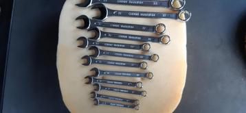 12 delige ring steeksleutel set beschikbaar voor biedingen