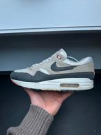 Nike Air Max 1 Obsidian Anniversary / 45, Blauw, Nike, Ophalen of Verzenden, Sneakers of Gympen