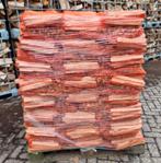 Te koop... Aanmaakhout....stookklaar ....in netzakken, 6 m³ of meer, Ophalen of Verzenden, Berkenhout, Blokken