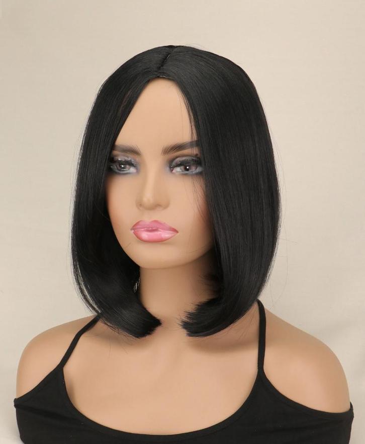 Zwarte Korte Rechte Pruik Met Bob Pruik Haar Dames Vrouwen, Sieraden, Tassen en Uiterlijk, Uiterlijk | Haarverzorging, Nieuw, Pruik of Haarverlenging
