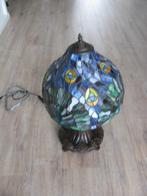 uit erfenis tiffanny tafellamp  paar stukjes met barst, Huis en Inrichting, Ophalen, Gebruikt, 50 tot 75 cm, Glas
