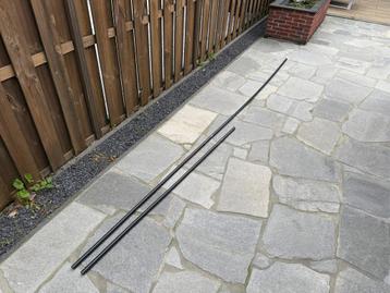 25mm Pipelife Polvalit slagvaste buis met bocht sok klemmen beschikbaar voor biedingen