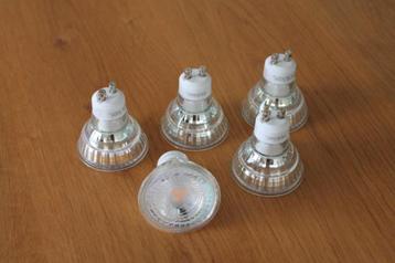 GU10 LED spots, lampen / 4W=35W / 230LM / € 2,= per stuk beschikbaar voor biedingen