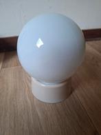 Plafondlamp wit bollamp vintage, Huis en Inrichting, Lampen | Plafondlampen, Ophalen of Verzenden, Gebruikt, Glas, Vintage