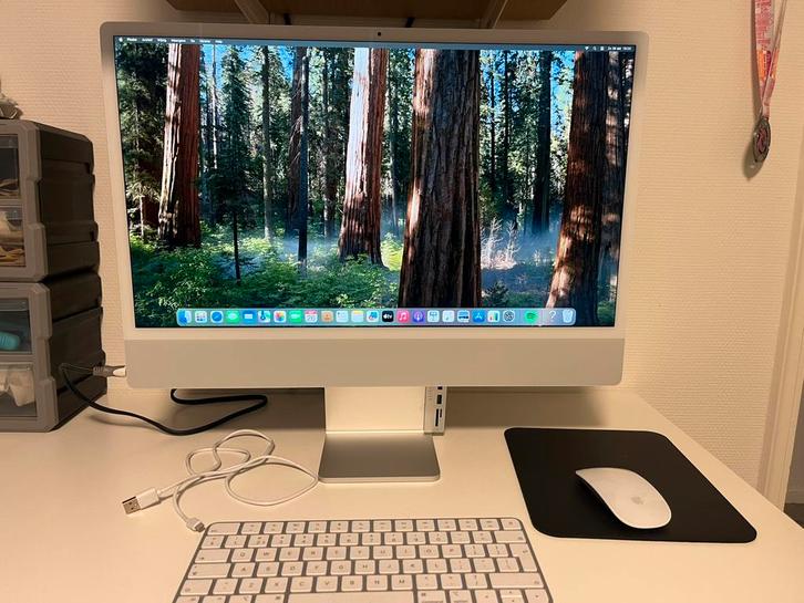 24” imac M1 2021 zilver / wit, Computers en Software, Apple Desktops, Zo goed als nieuw, iMac, Ophalen of Verzenden