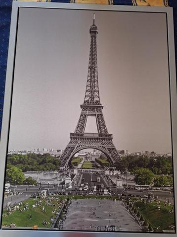 Fotoschilderij Eifeltoren beschikbaar voor biedingen