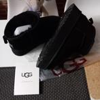Nieuwe Uggs, Ophalen of Verzenden, Nieuw, Zwart, Pantoffels of Sloffen