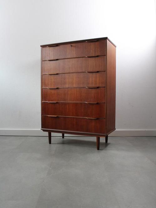 Vintage Deense hoge ladekast in teak door Ejsing Møbelfabrik, Huis en Inrichting, Kasten | Ladekasten, Zo goed als nieuw, 100 tot 150 cm