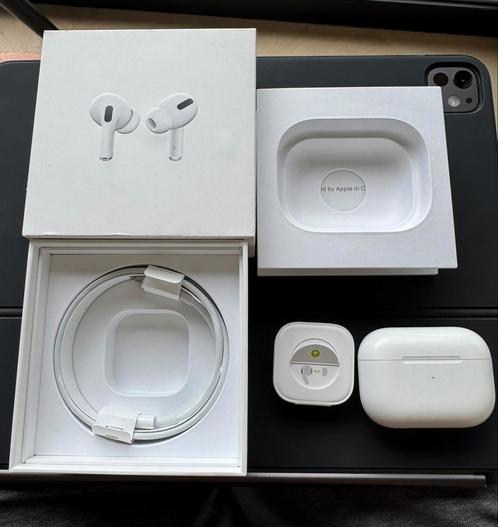 Apple Airpods Pro (origineel) - gebruikt, Telecommunicatie, Mobiele telefoons | Oordopjes, Gebruikt, Ophalen of Verzenden